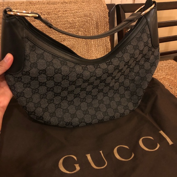 Gucci Handbags - Authentic GUCCI Shoulder Bag